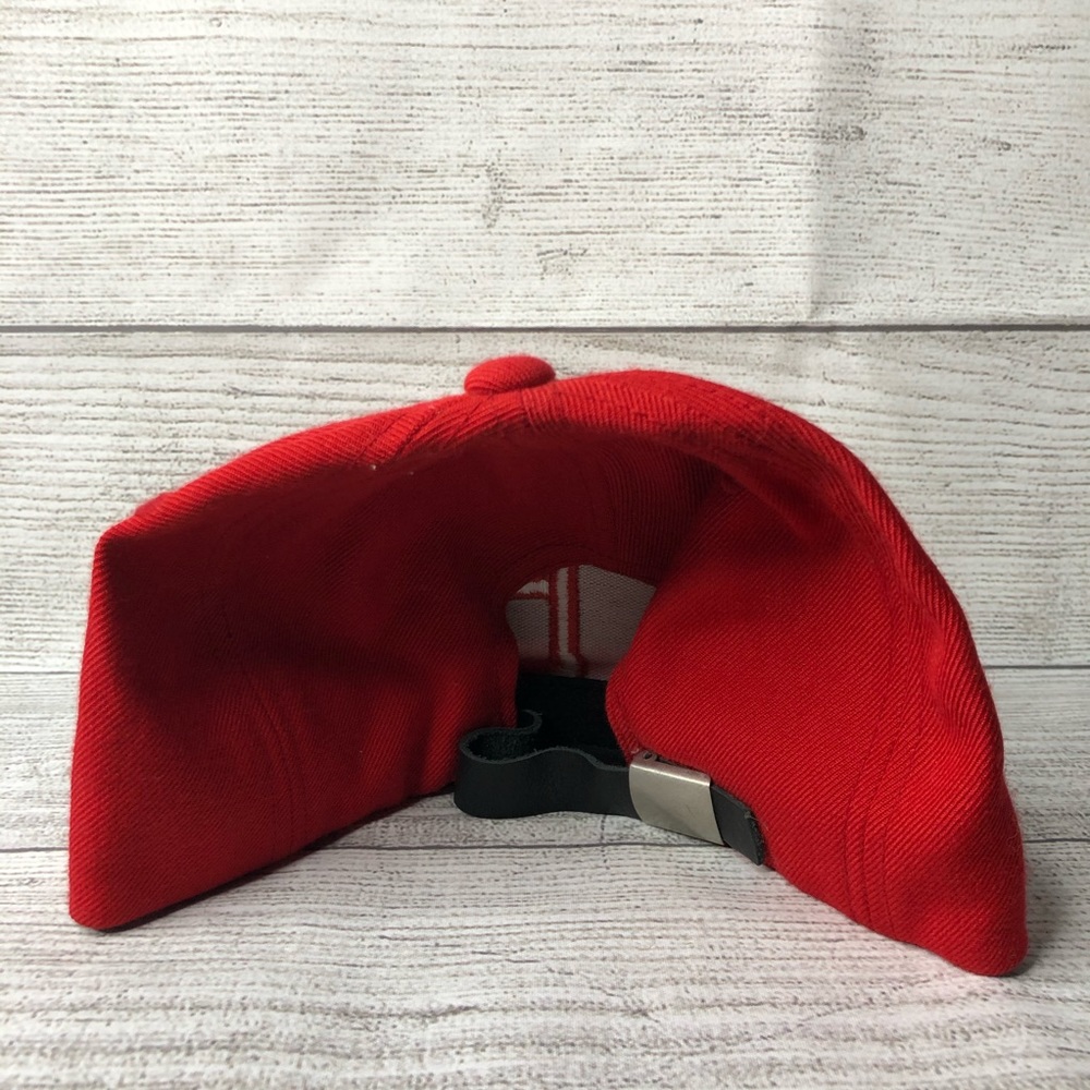 Black Scale hat - Picture 3 of 5